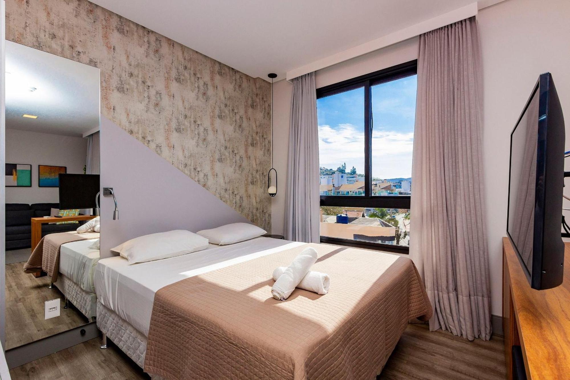 Aion Suites 302 - Lindo Apartamento Com Vista Para O Mar, A 60M Da Praia De Bombinhas, Com Piscina E Academia No Rooftop. Exteriör bild